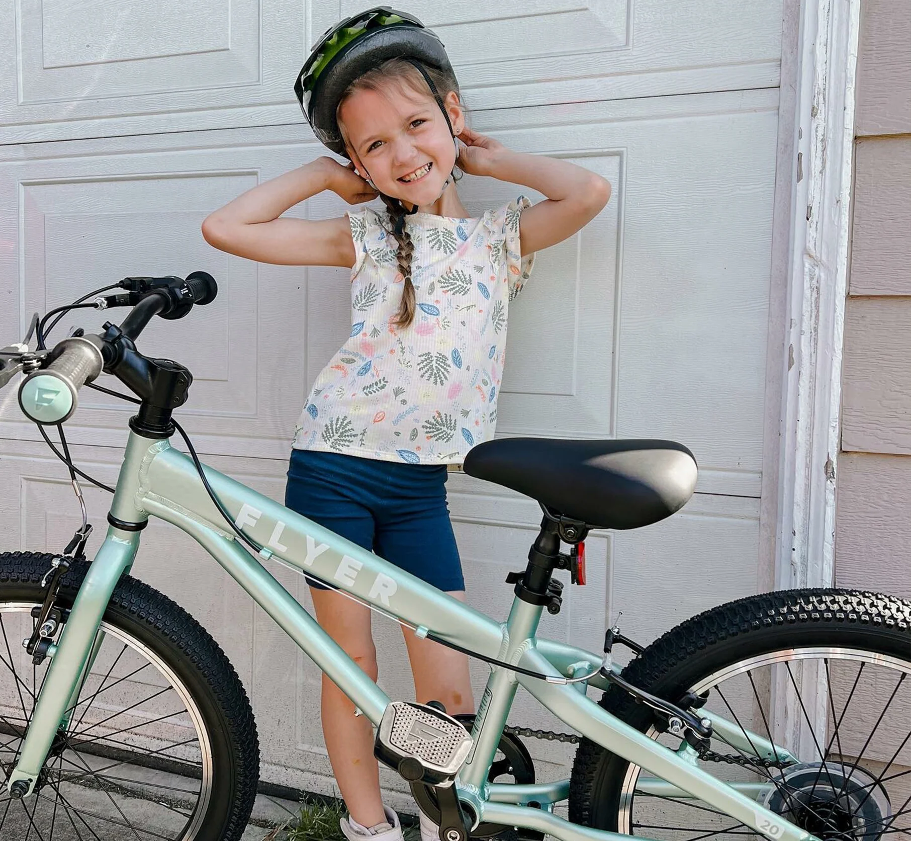 Flyer 20'' Kids' Bike - Image 26